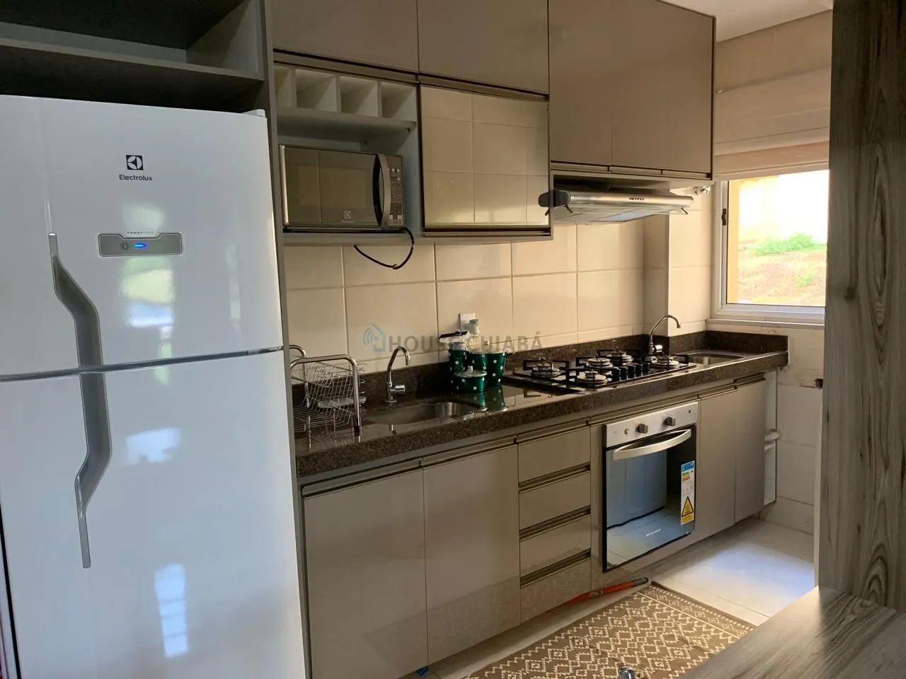 Alugo Lindo Apto com 2 quartos - MOBILIADO - Vila Bela Despraiado - Foto 3