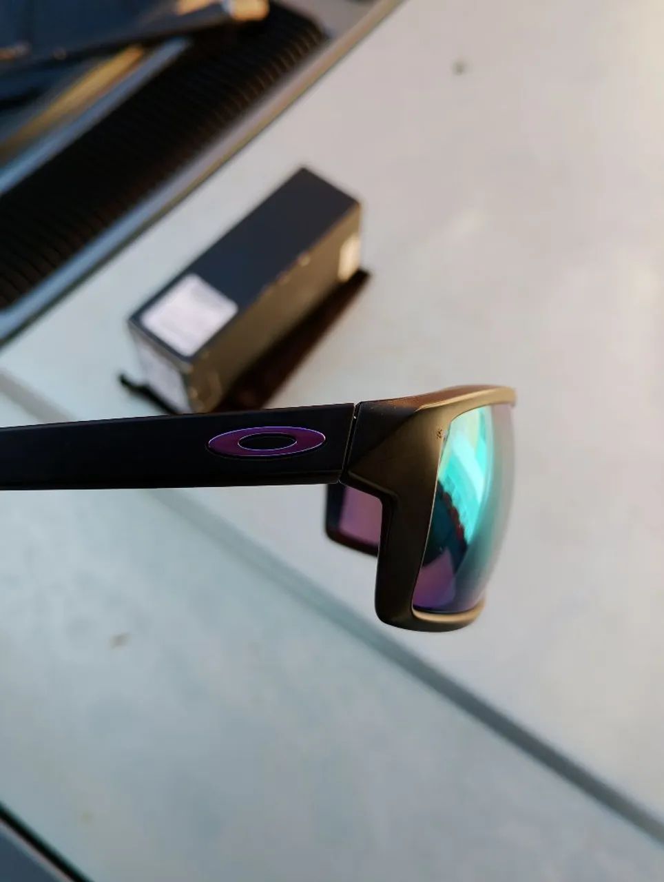 Óculos Oakley Gibston prism Violet polarizado  - Foto 3