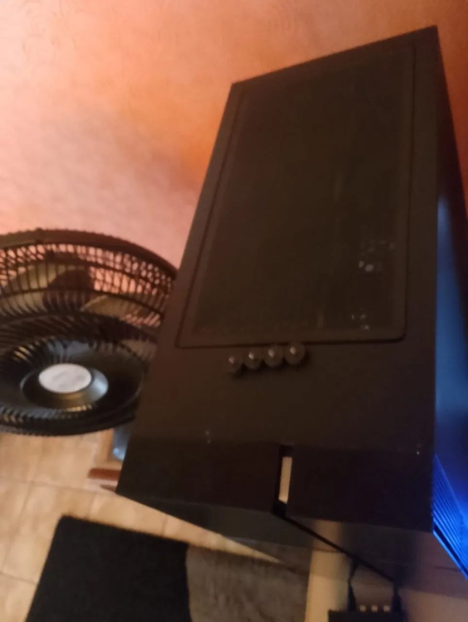 PC Gamer r7 5700x3d RTX 4060 Ti - Foto 2