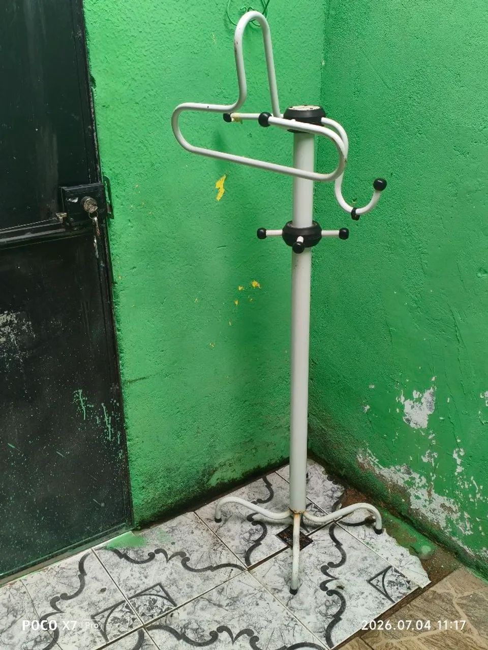 Cabideiro branco