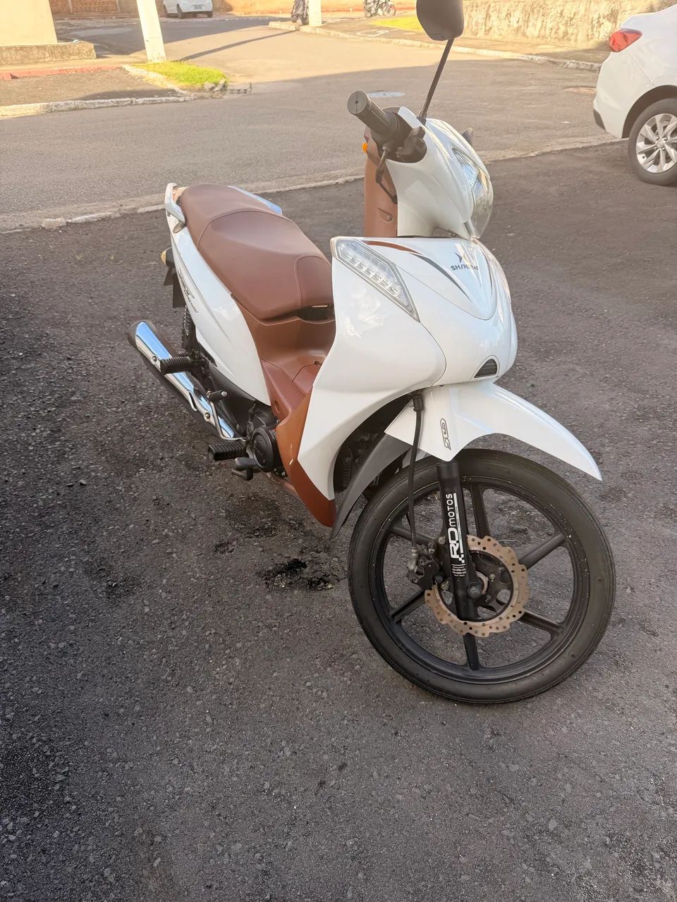 Jet 125 - Foto 2