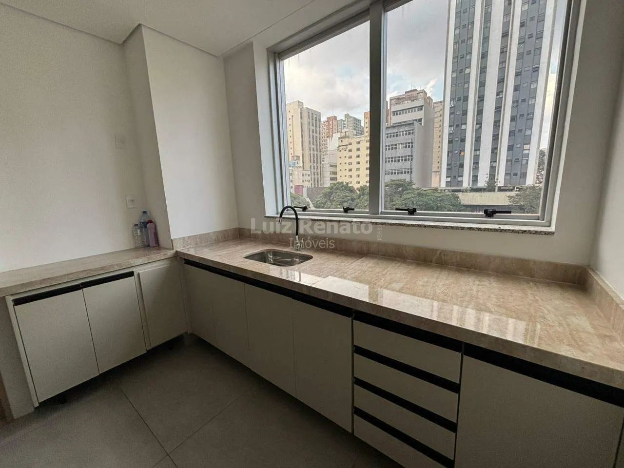 Sala comercial para aluguel, 40,54m² no Lourdes - Foto 3