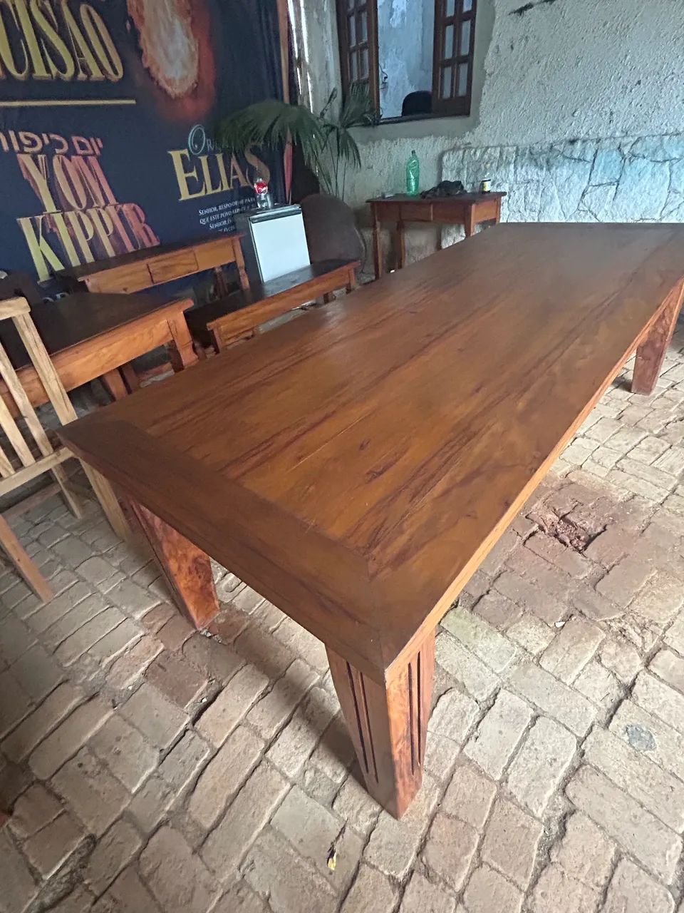 Mesa rústica de madeira peroba rosa 2.50x1.00 com cadeiras  - Foto 3
