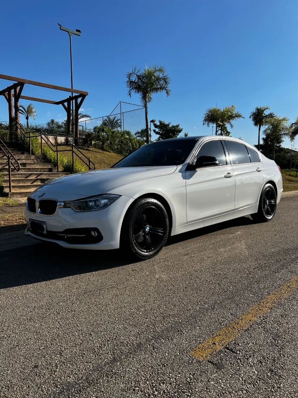 BMW 320I 2015