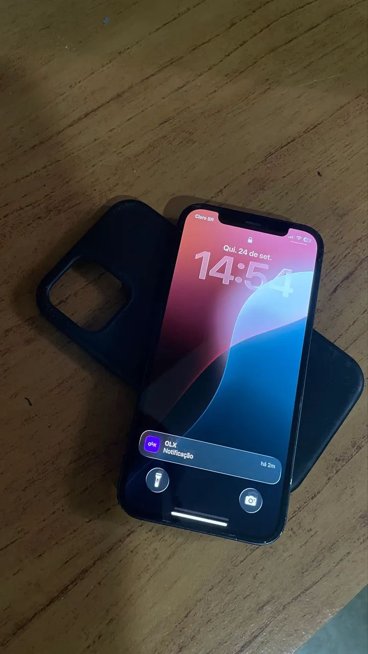 iPhone 12 128gb (semi novo) - Foto 3