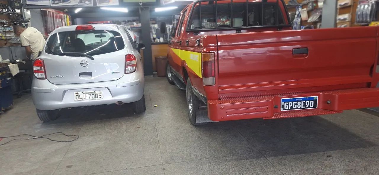 Loja  pecas acessorios automototivos