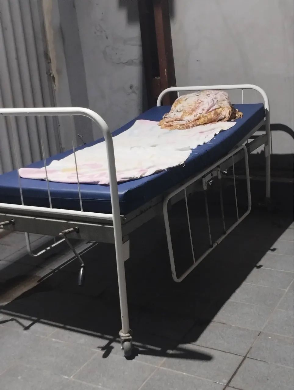 Cama hospitalar