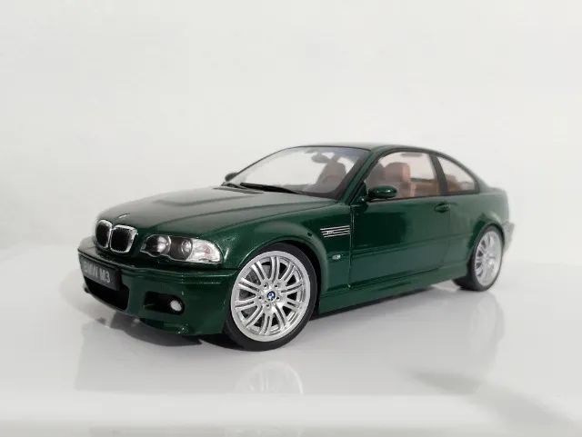 Miniatura BMW M3 E46 1/18 Solido