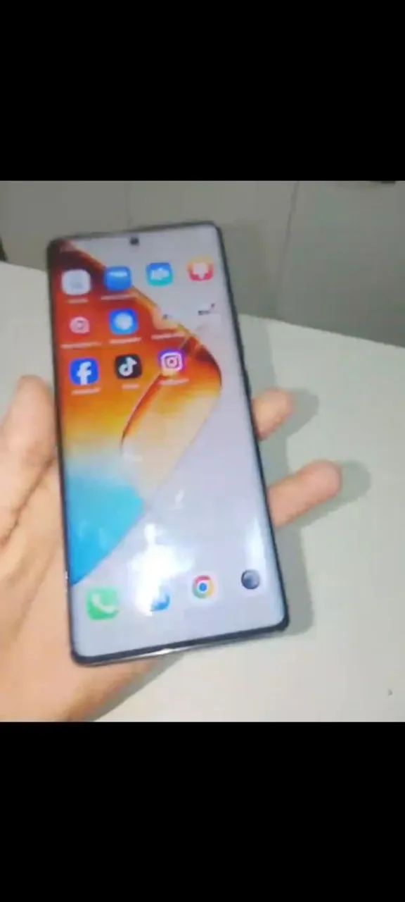 Célula infinix note 40 pro