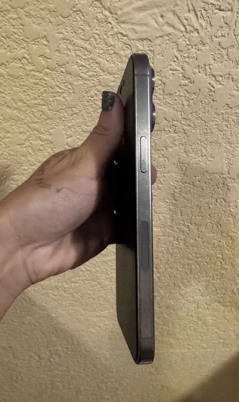 iPhone 15 pro max 256 - Foto 3