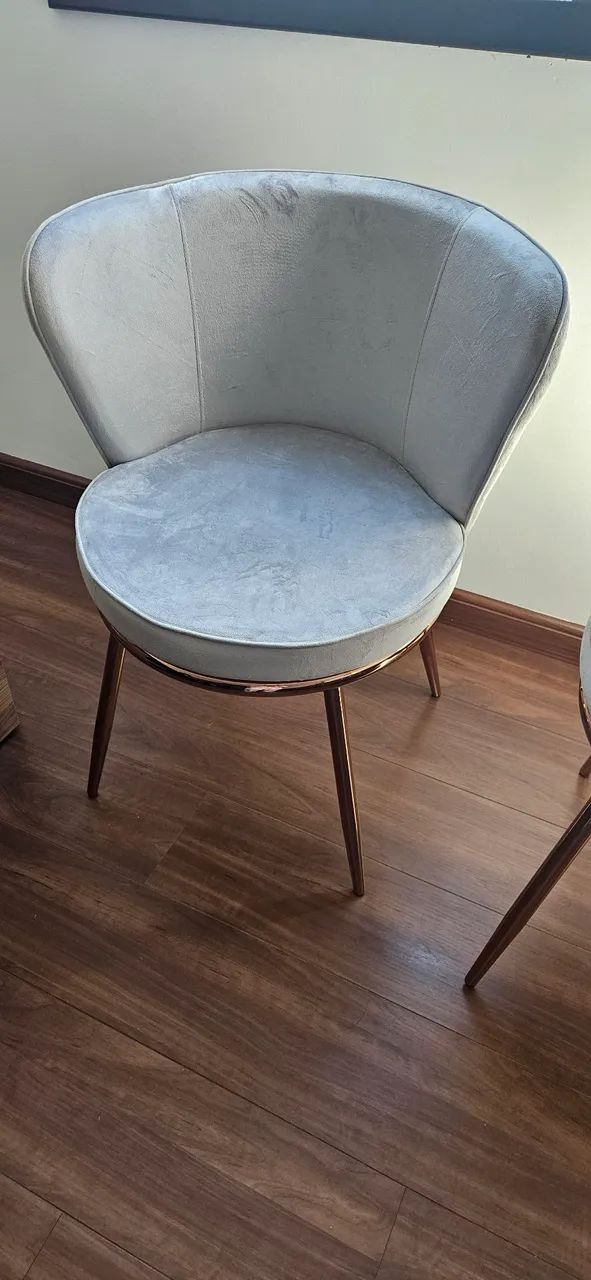 Par de cadeiras estofadas (novas e sem uso) - Foto 2