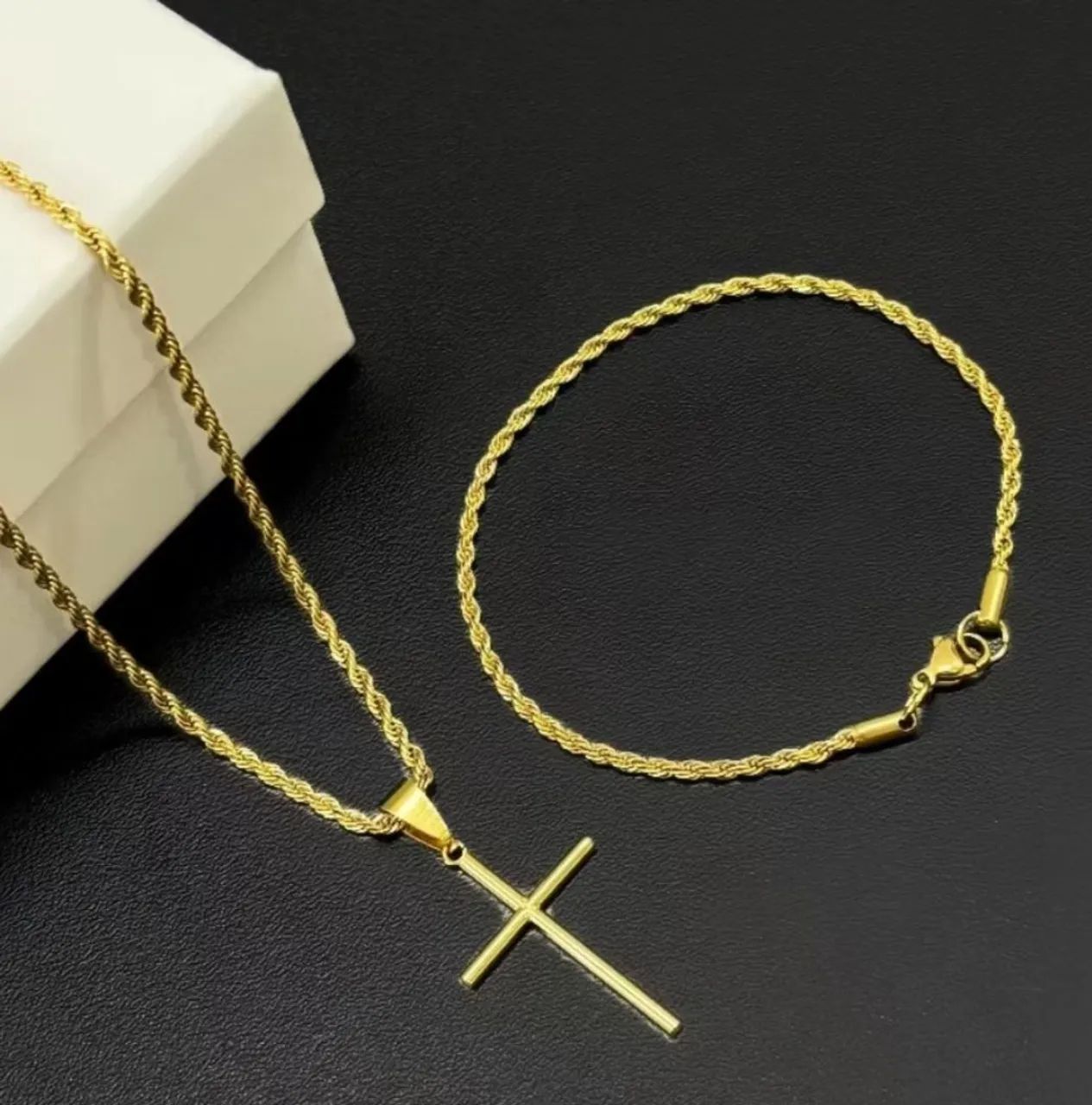 Corrente Trançada + Pingente Cruz + Pulseira Banhados a ouro 18k  - Foto 2