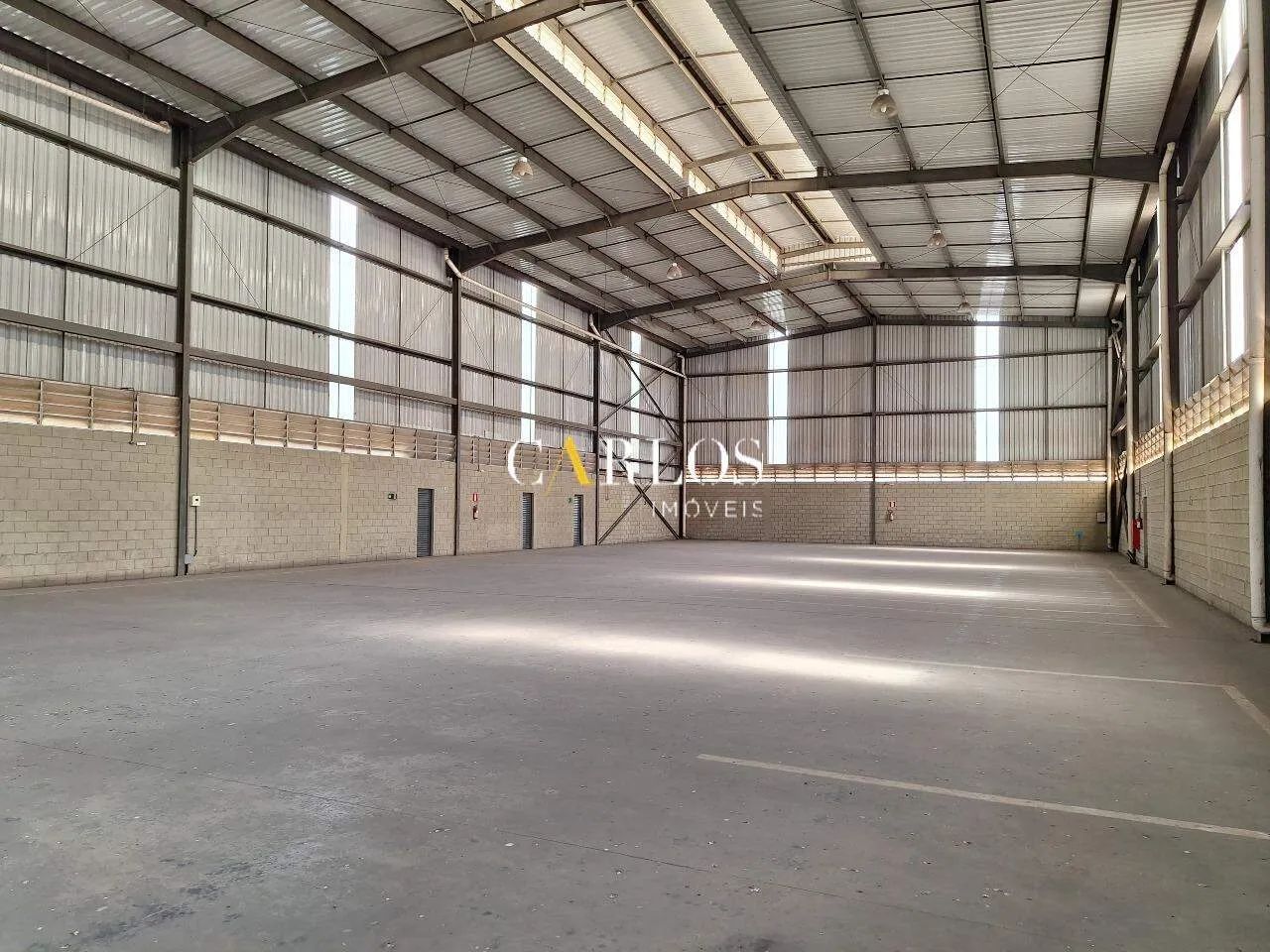 Galpão habite-se, pátio e muita visibilidade pela BR 424 - Foto 4
