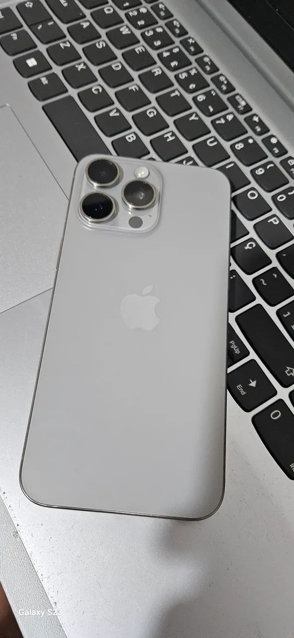 Vendo iphone 15 pro max  - Foto 3