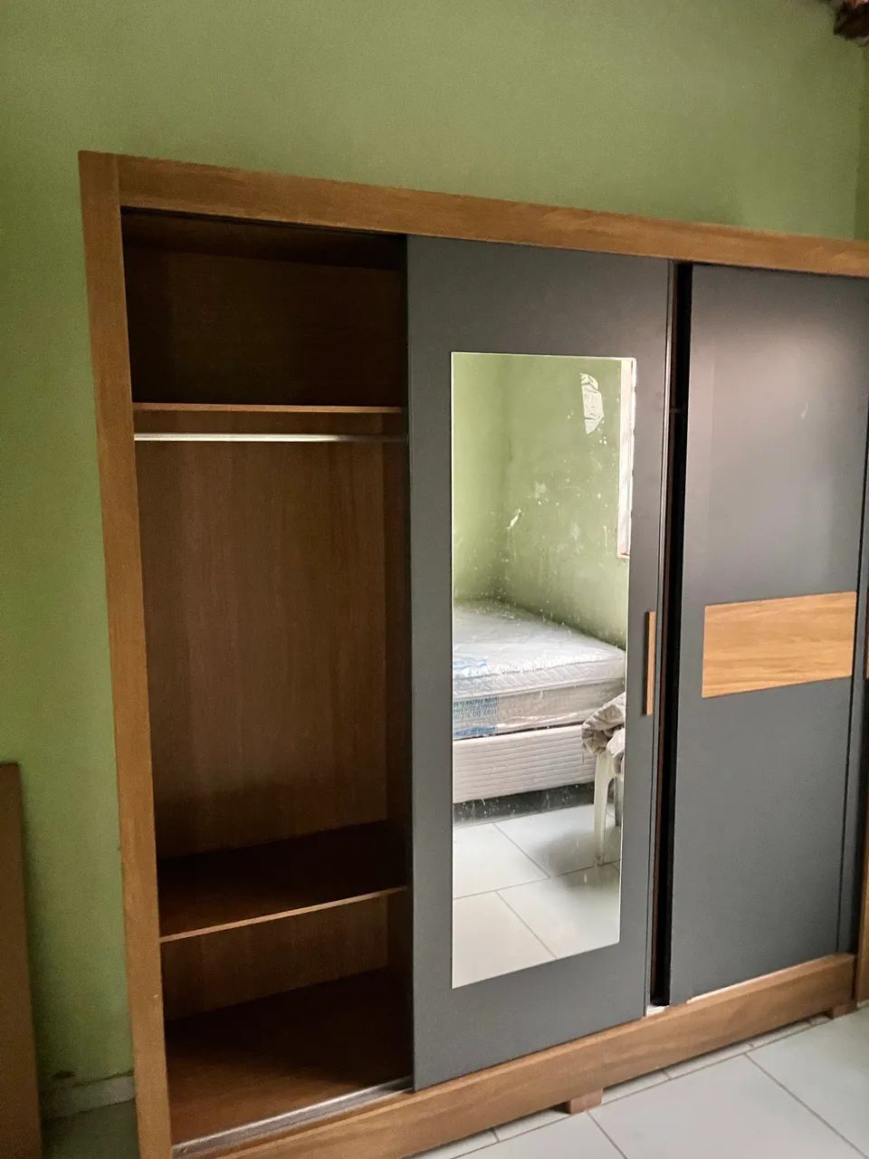 Guarda roupa e cama  - Foto 3