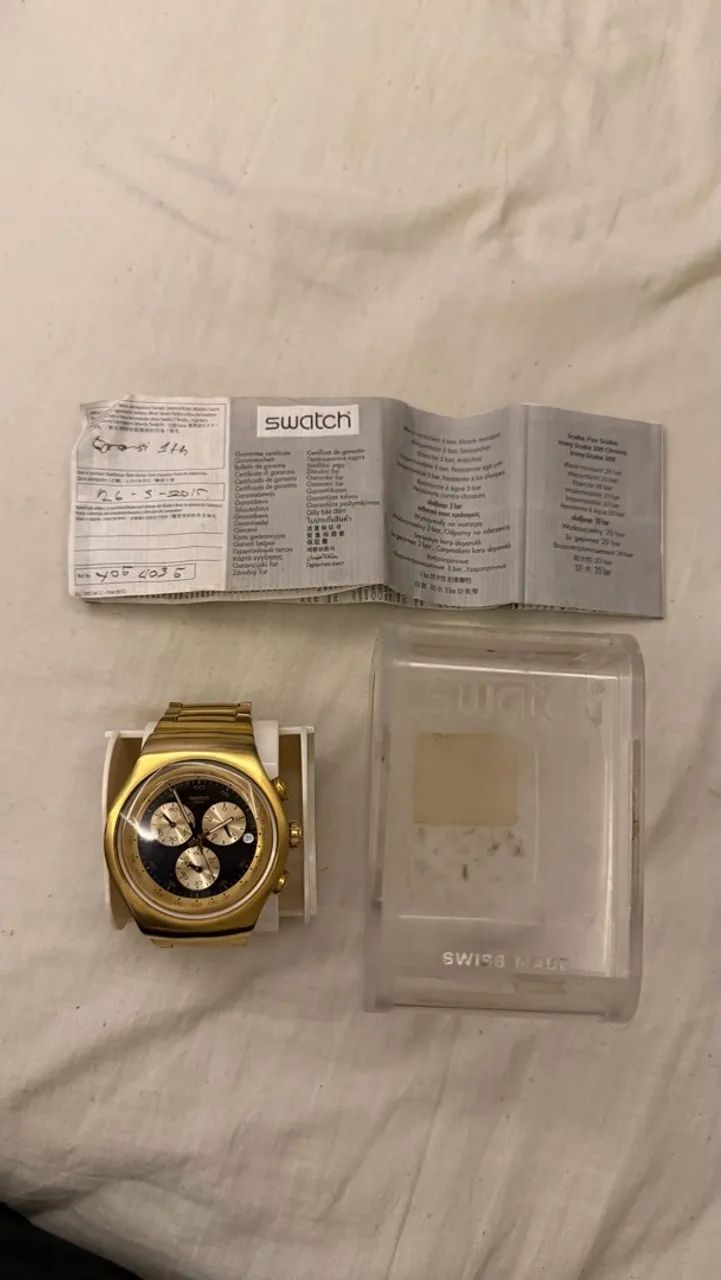 Swatch Cara Preta