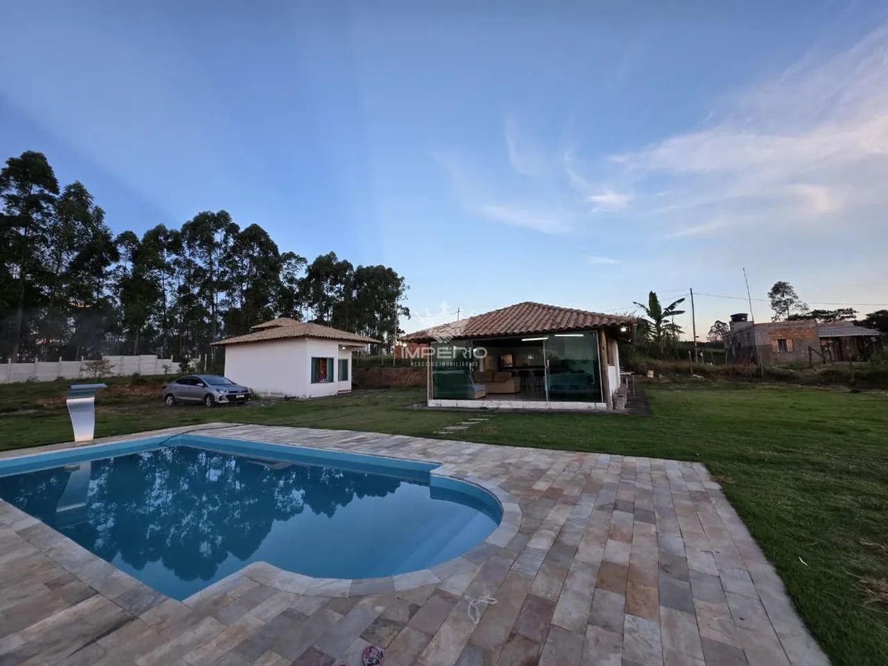 CHÁCARA À VENDA EM ITATIAIUÇU 2500 M²