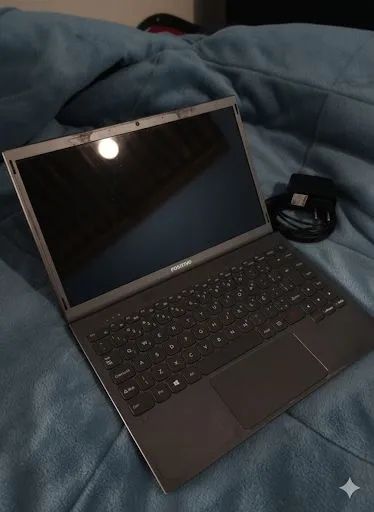 Notebook positivo para reparo (tela azul e teclado)