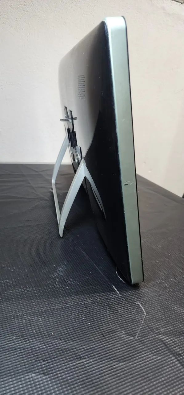 Monitor AOC 21,5" Touchscreen Full HD HDMI USB - E2272PWUT - Foto 4