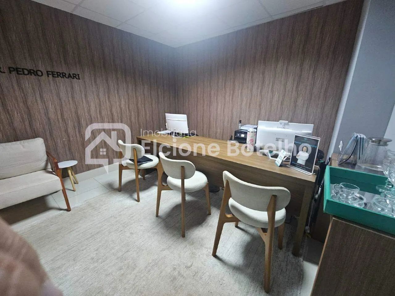Sala para aluguel, 1 quarto, 1 vaga, MORADA DA COLINA - Uberlândia/MG - Foto 2