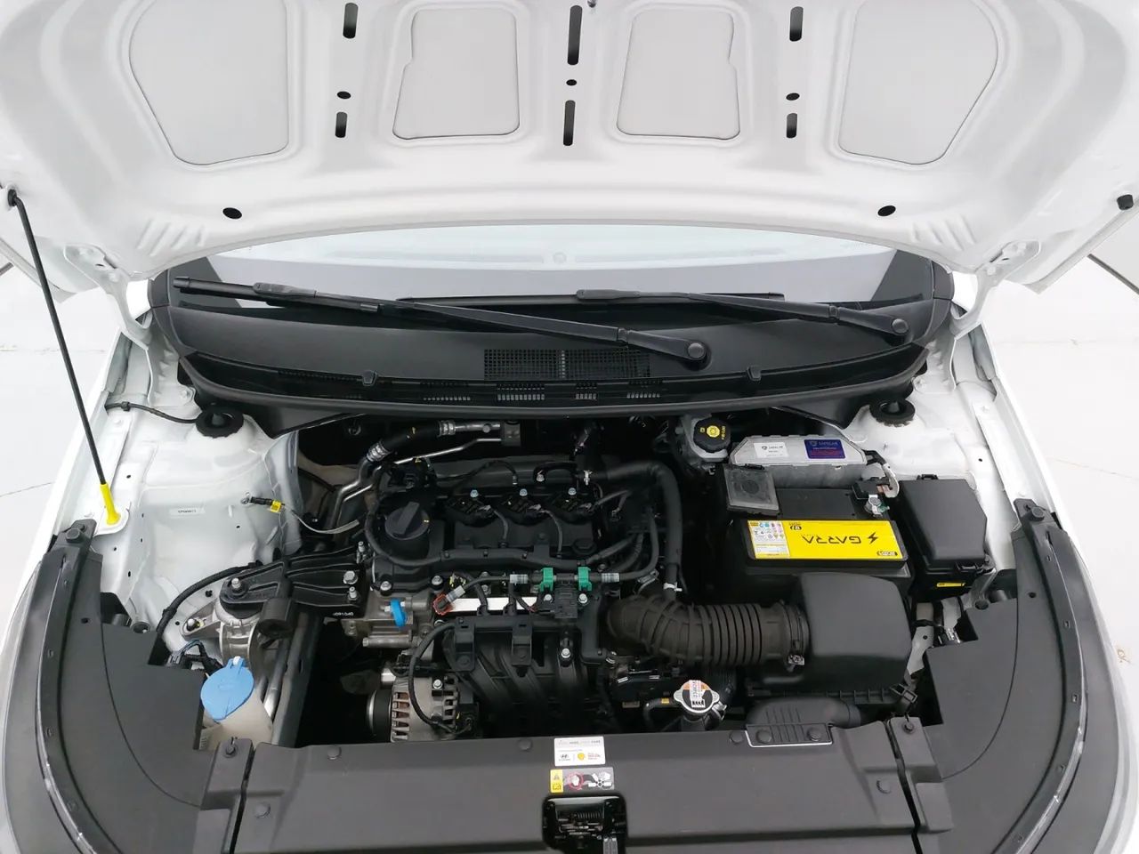 Hyundai HB20S Comfort Plus 1.0 TB Flex 12V Mec., foto 10 de 18