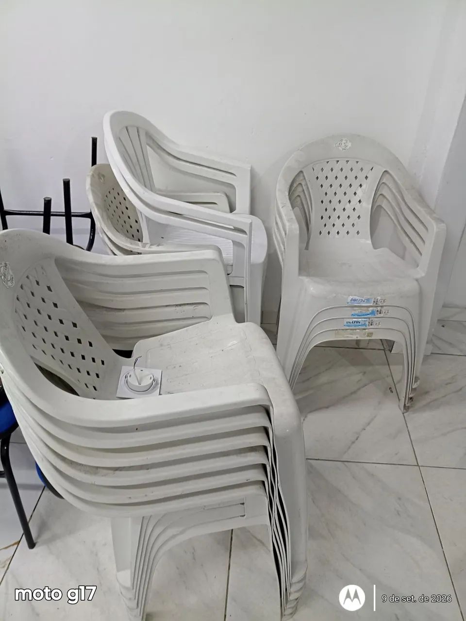 Vendo essas cadeiras  - Foto 2