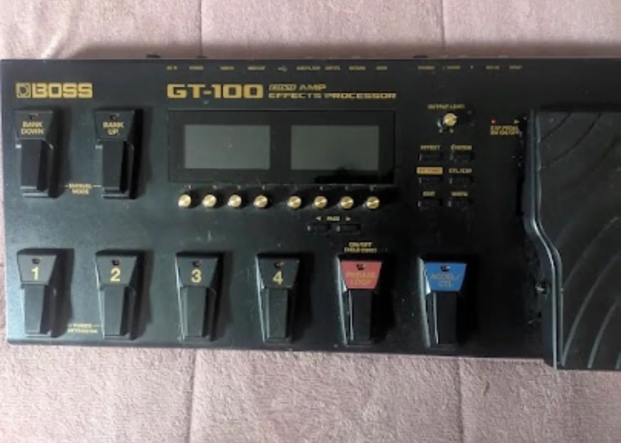 Pedaleira Boss GT-100 - Foto 2