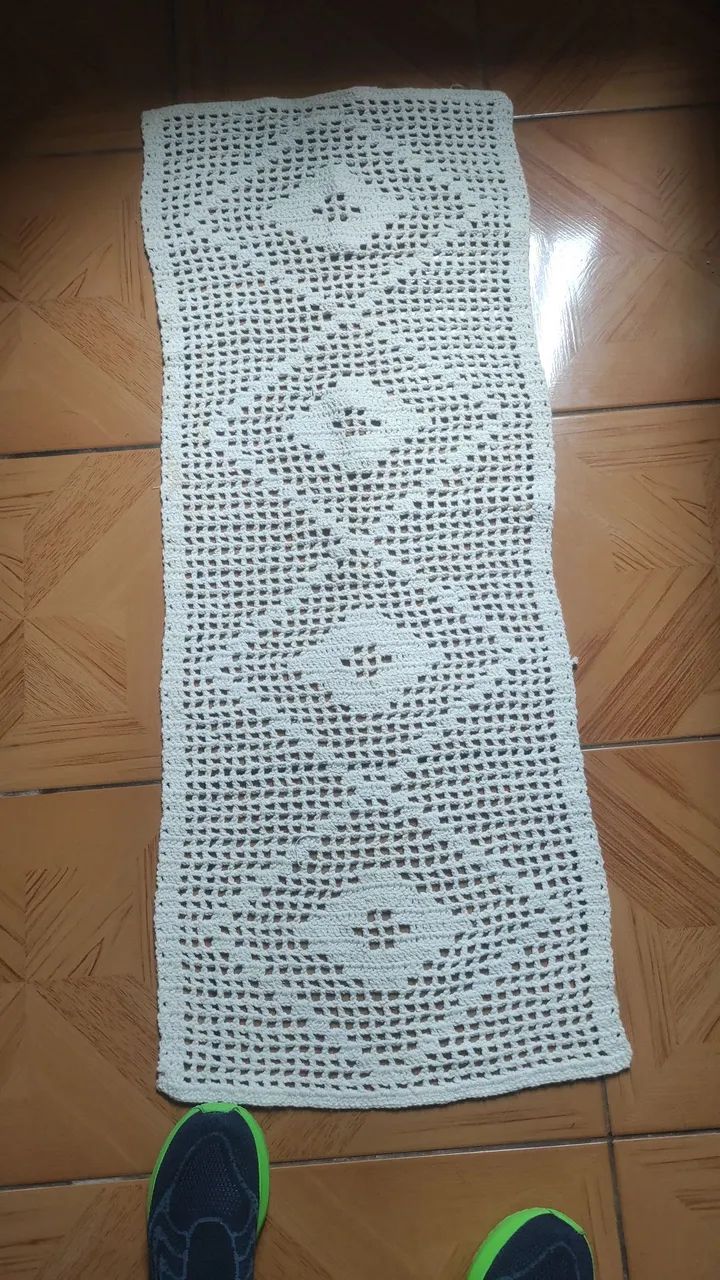 Crochê 102x43 cm
