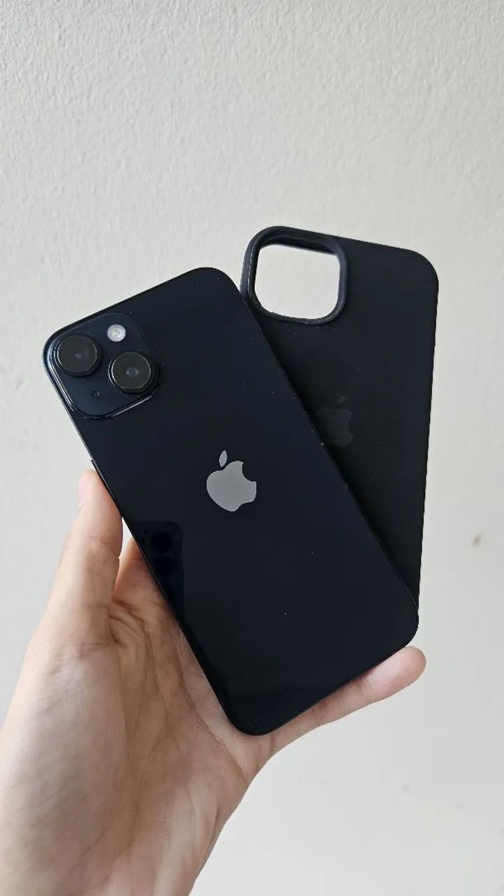Iphone 14 preto com acessórios  - Foto 3