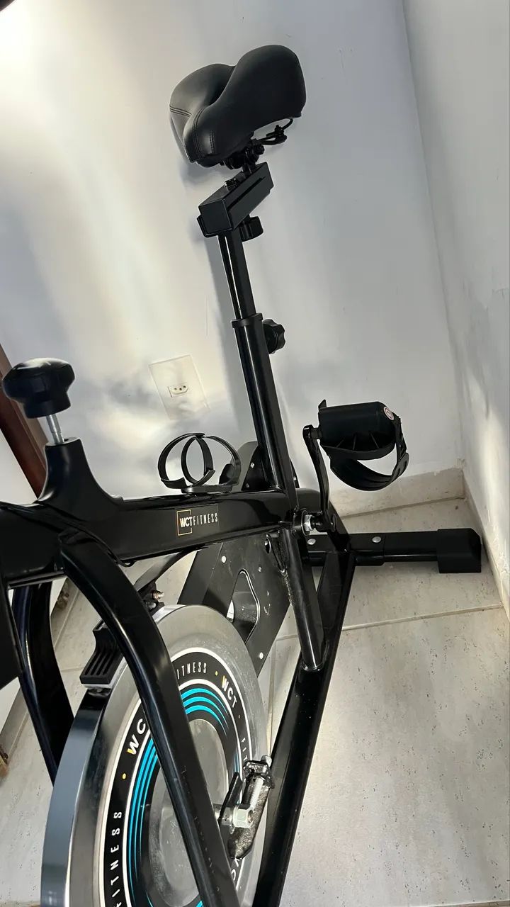 Bicicleta ergométrica WCT 20 kilos 