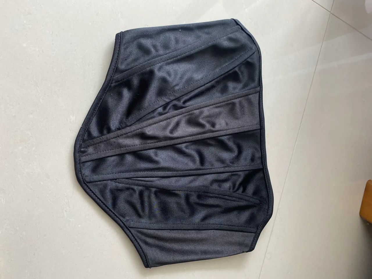 Corset preto em perfeito estado tamanho P