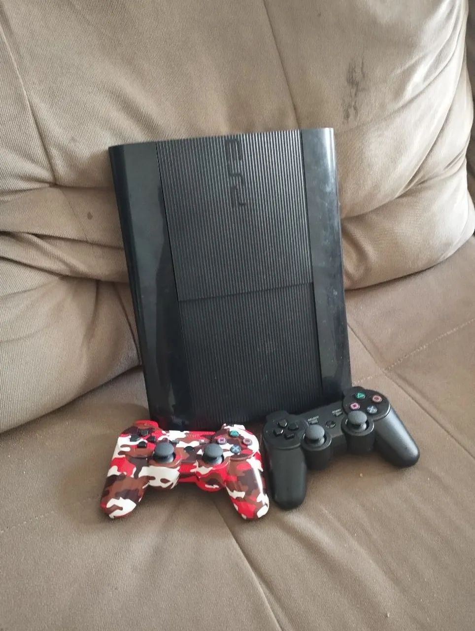 PS3 DESBLOQUEADO COM 2 CONTROLES 