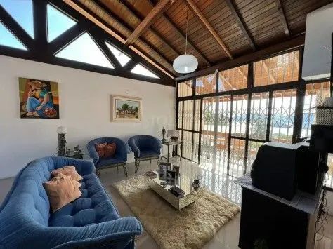 Casa com piscina e 4 quartos para Alugar no Centro de Florianópolis. - Foto 2
