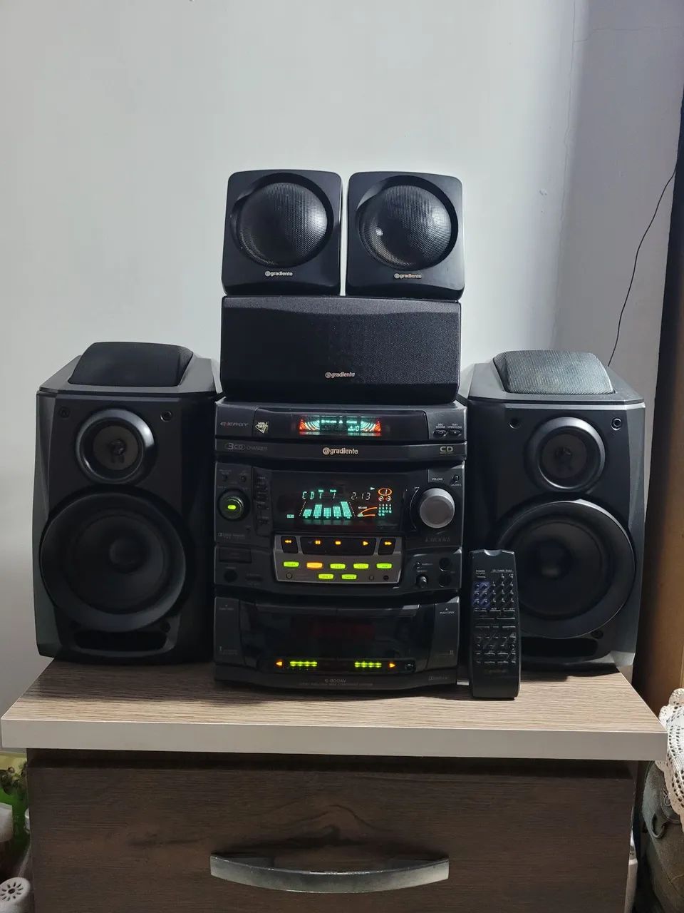 Mini system Gradiente. E-800AV
