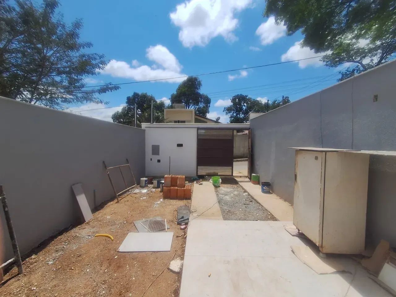 Casa com 3 quartos sendo 1 suíte 2 banheiros 2 vagas - Foto 3