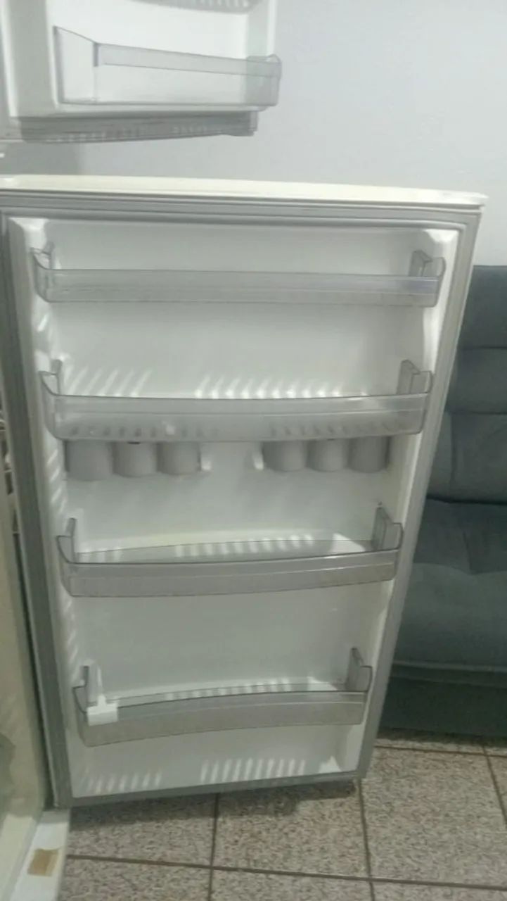 Vende-se uma geladeira - Foto 5