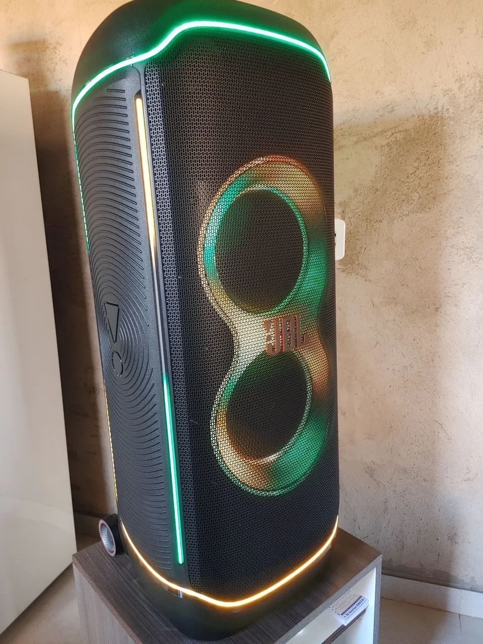 Jbl partybox ultimate - Foto 2