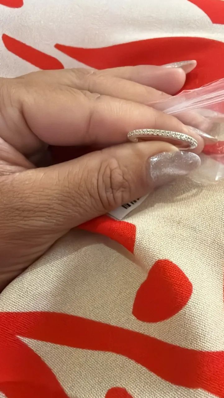 Vende se anel de prata 