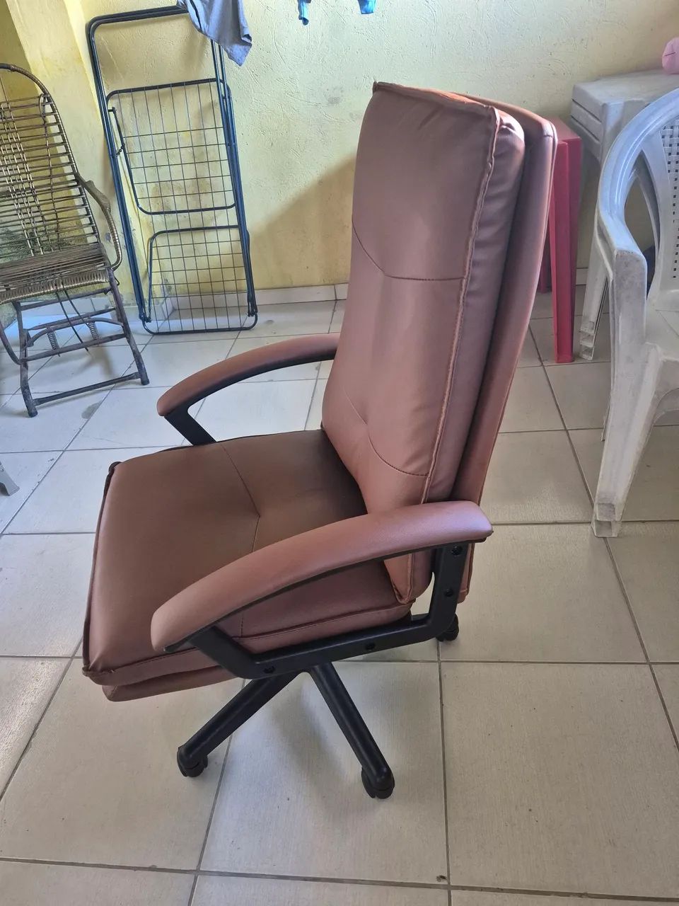 Cadeira escritório  - Foto 2