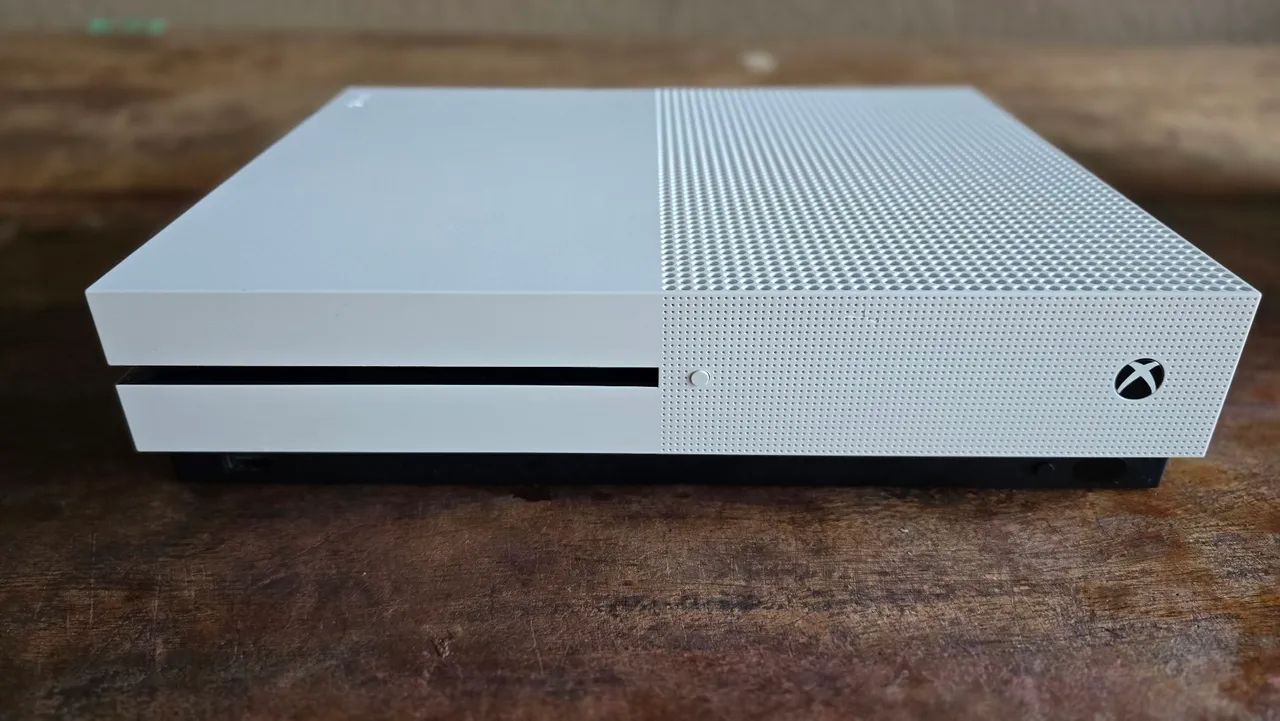 XBOX One S 1TB - Foto 5