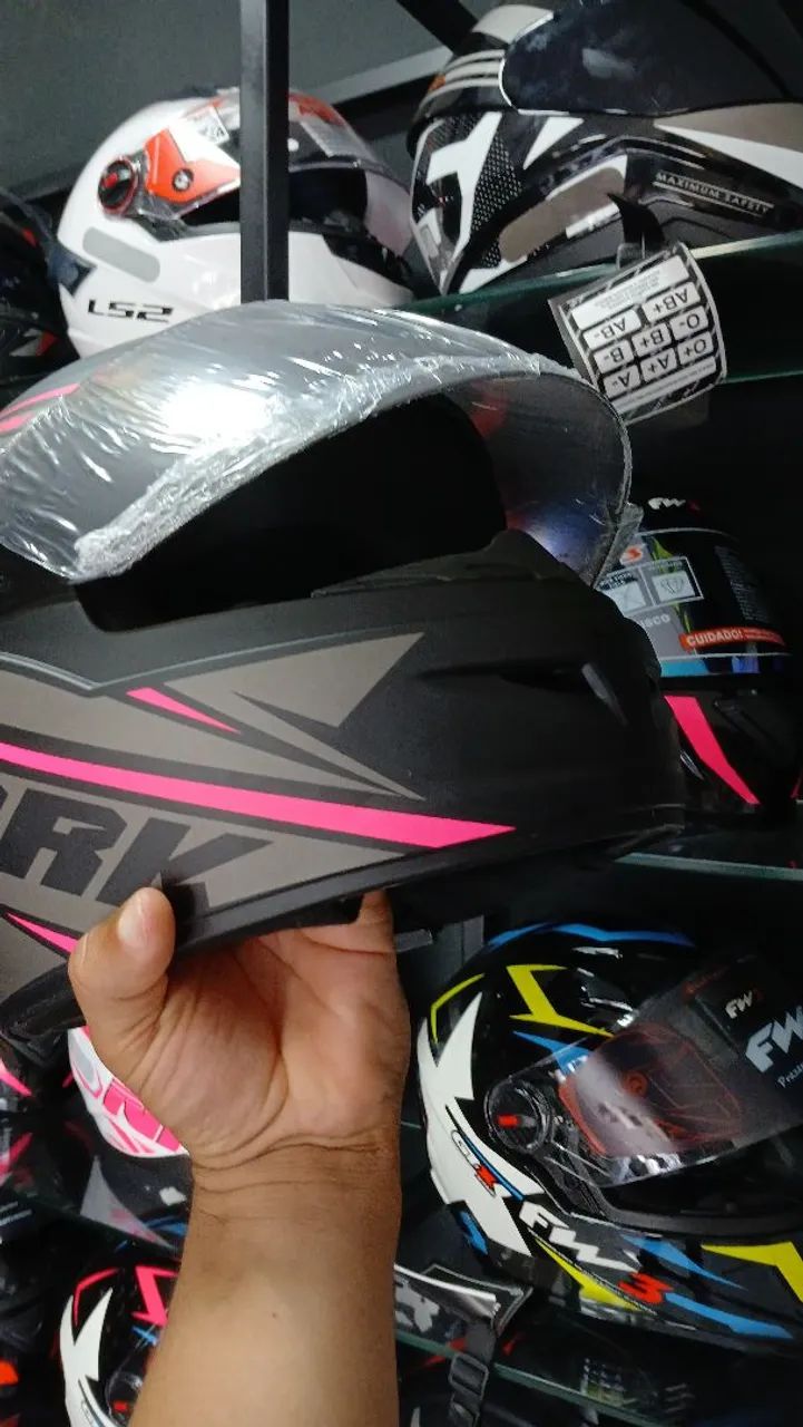 Capacete novo  - Foto 2