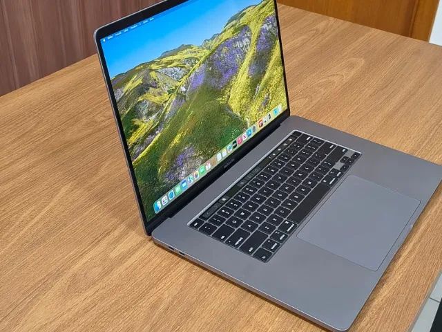 MacBook Pro 16pol. (2019) Intel Core i9 | 64 GB DDR4 | SSD 1 TB