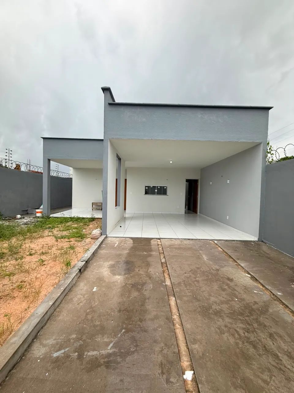 Casa a venda no Planalto Turu e Araçagy 