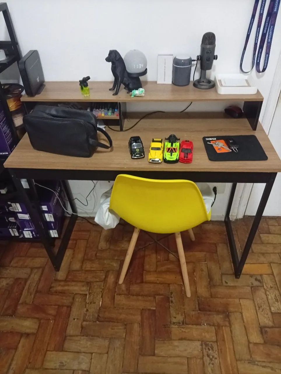 Cadeira Amarela  - Foto 4