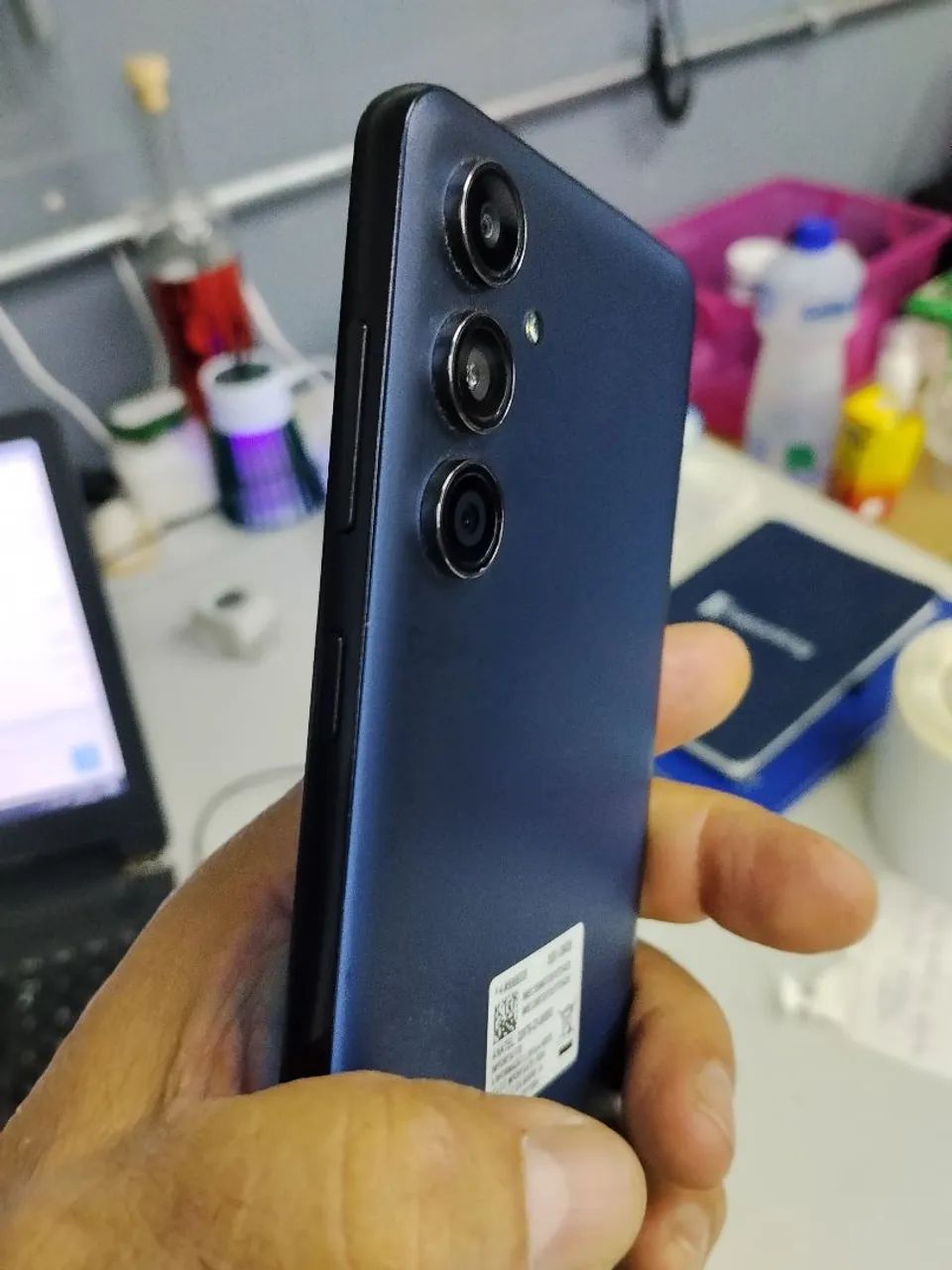 Celular Samsung Galaxy M55 5G - Pouco uso e Celular Motorola MotoG10 semi novo  - Foto 4