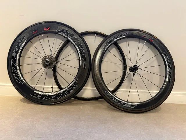 Par de rodas ZIPP 404 e 808
