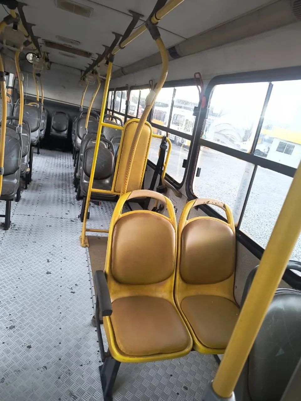 Ônibus PREÇOS PROMOCIONAIS PARA VENDA RÁPIDA OF1722,OF1721,OF1519 e LO916 - Foto 5