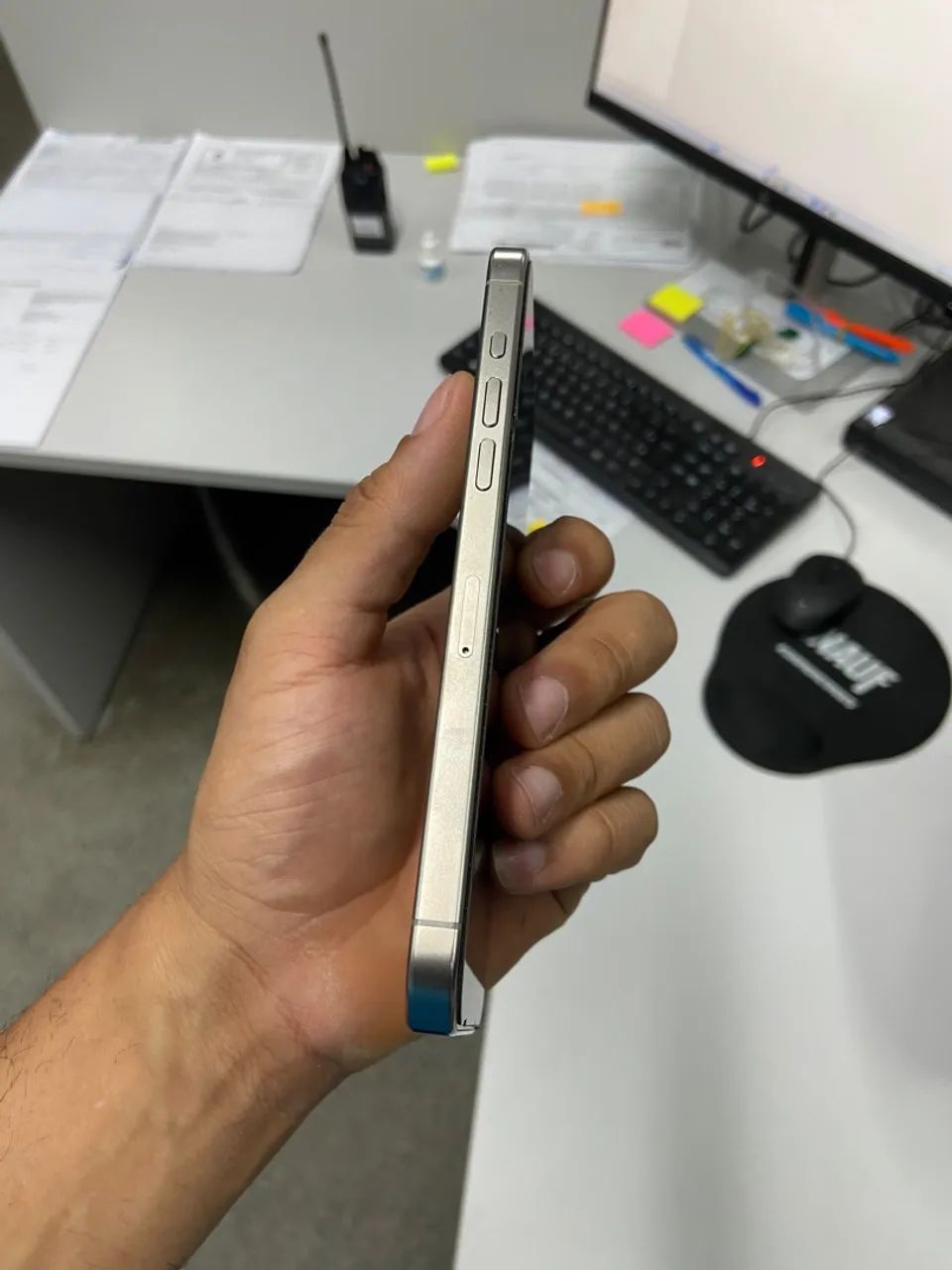 15 pro max, troco em 17 pro max com volta minha - Foto 2
