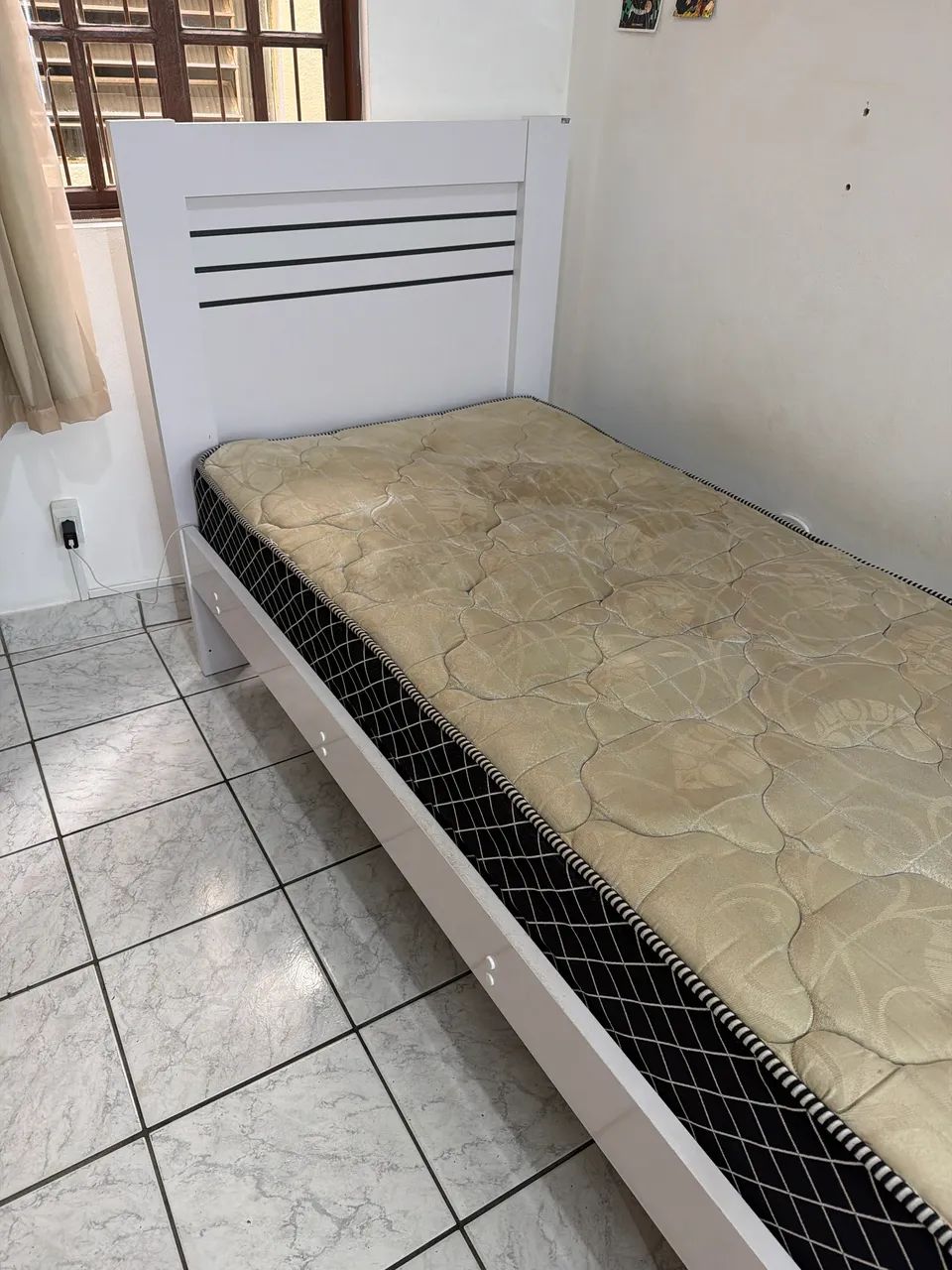 Cama solteiro com colchão  - Foto 2