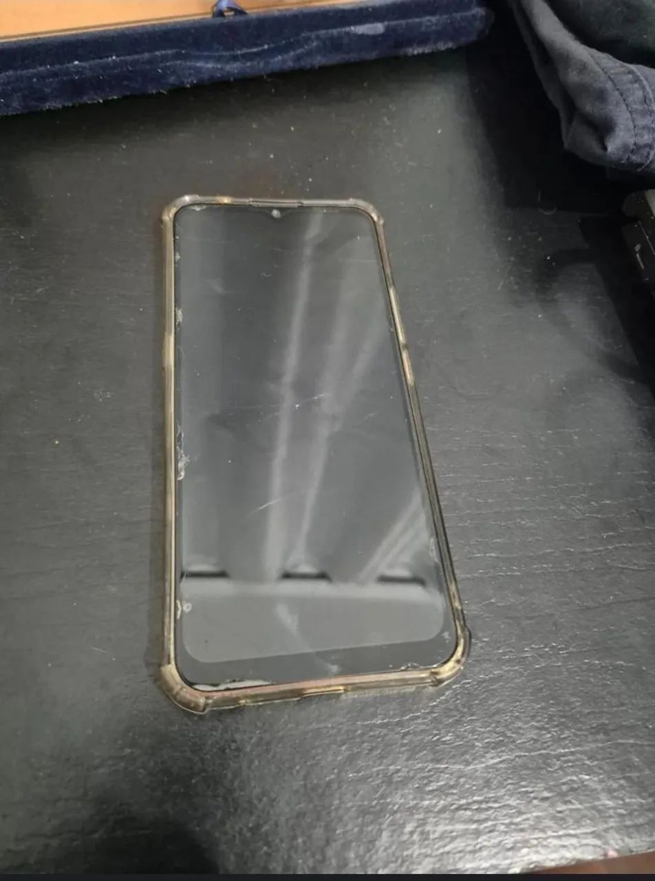 Celular Moto E em excelente estado - apenas R$280 - Foto 2